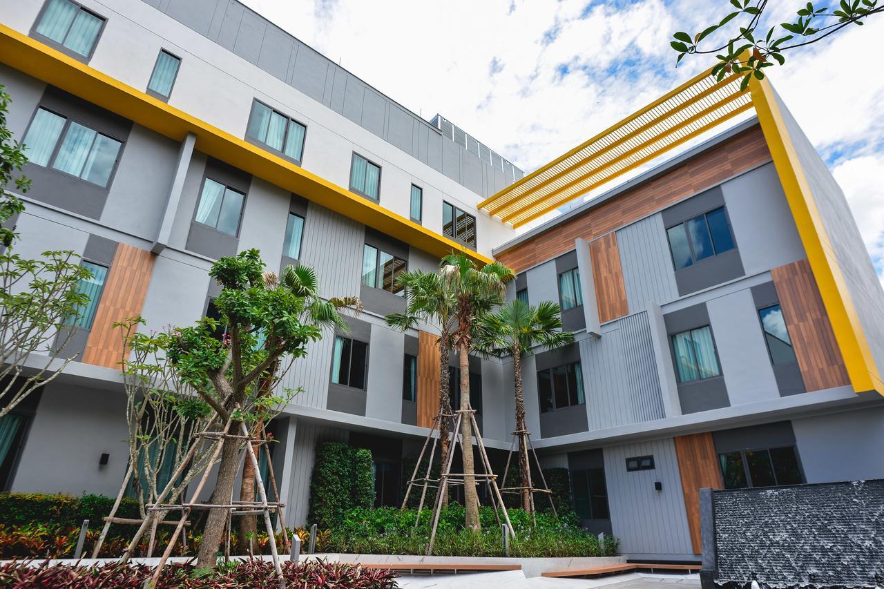 9D Sport Hotel Удон-Тхани Экстерьер фото